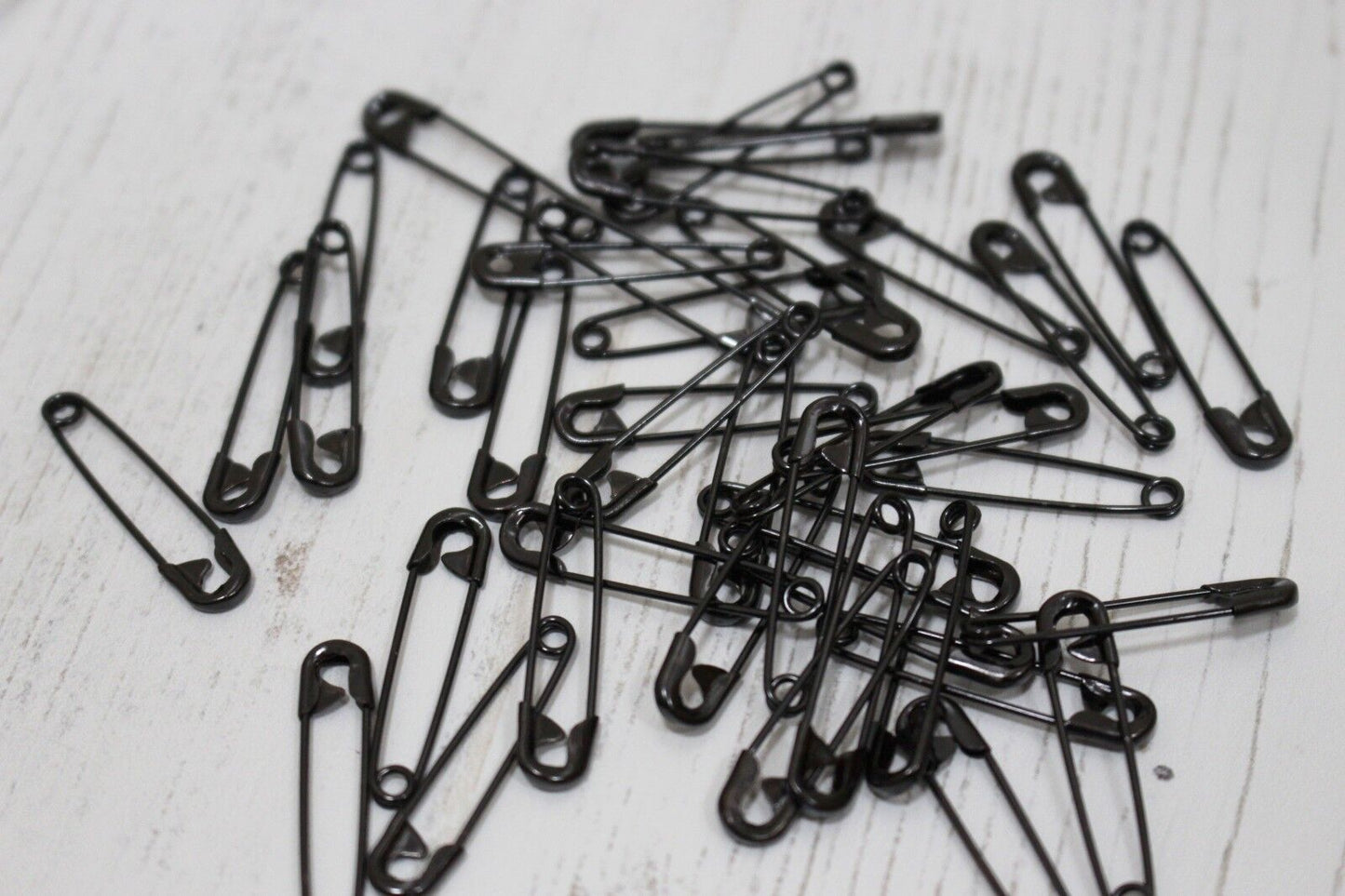 Coloured 27mm Safety Pins