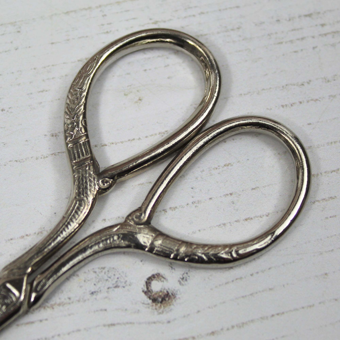 Small Sewing Scissors for Fine Detail Embroidery Threads & Cotton