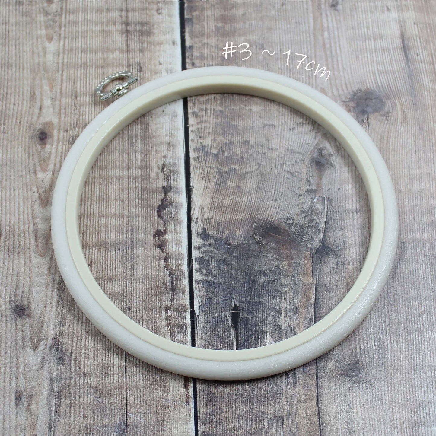 Nurge White Round Flexi Hoops