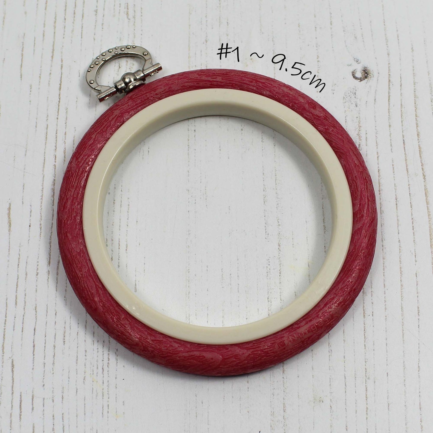 Nurge Red Round Flexi Hoops