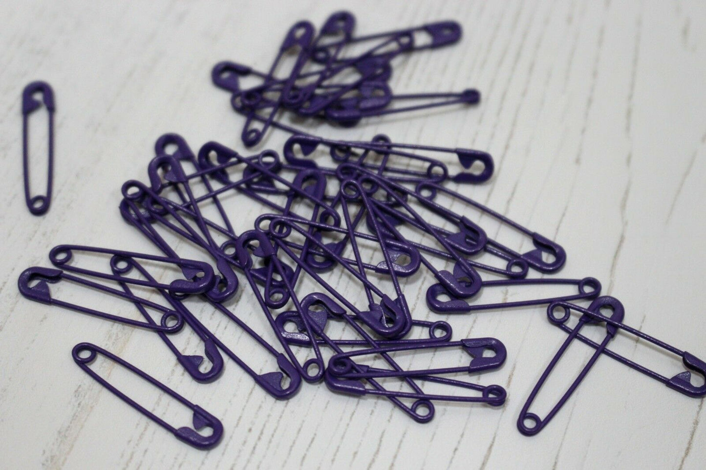 Coloured 27mm Safety Pins