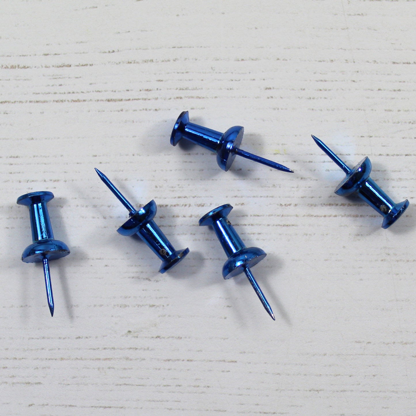 Metallic Push Pins